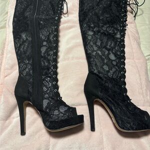 Elegant Black Lace Knee-High Heels
